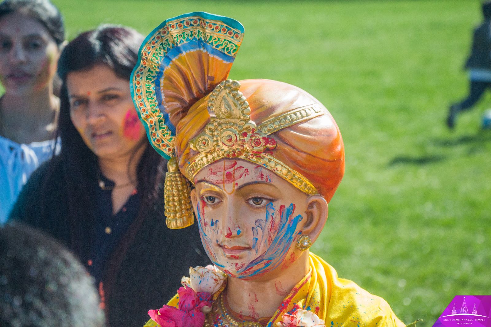 ©1987-2017 SKS Swaminarayan Temple East London